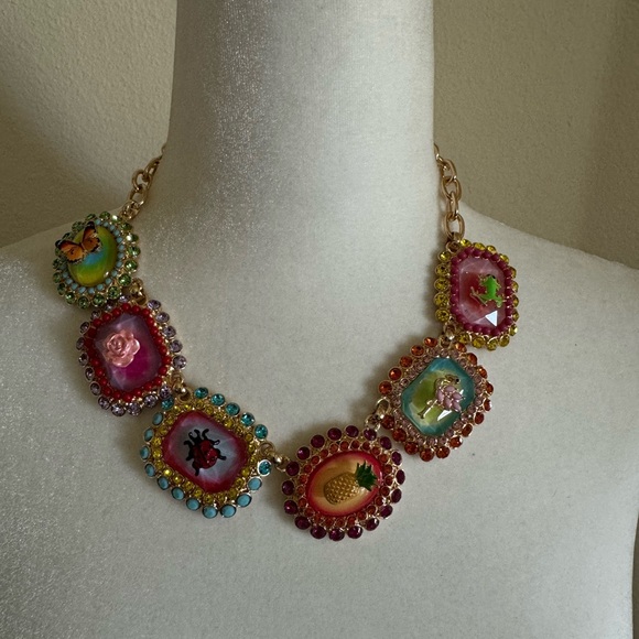 Betsey Johnson Backyard Stone Novelty Bib Statement Collar Necklace - Picture 2 of 3